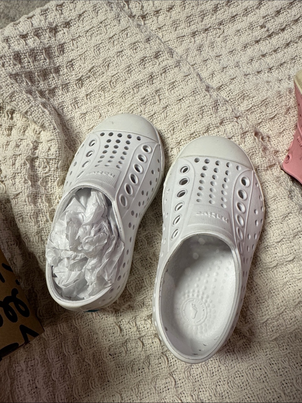 Native Shoe Bundle - Picture 2 of 8